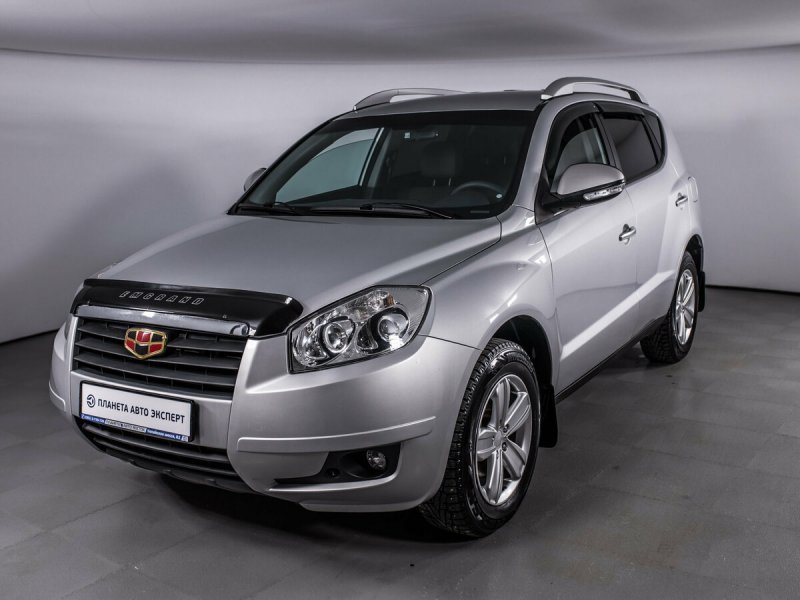 Geely Emgrand x7 внедорожник