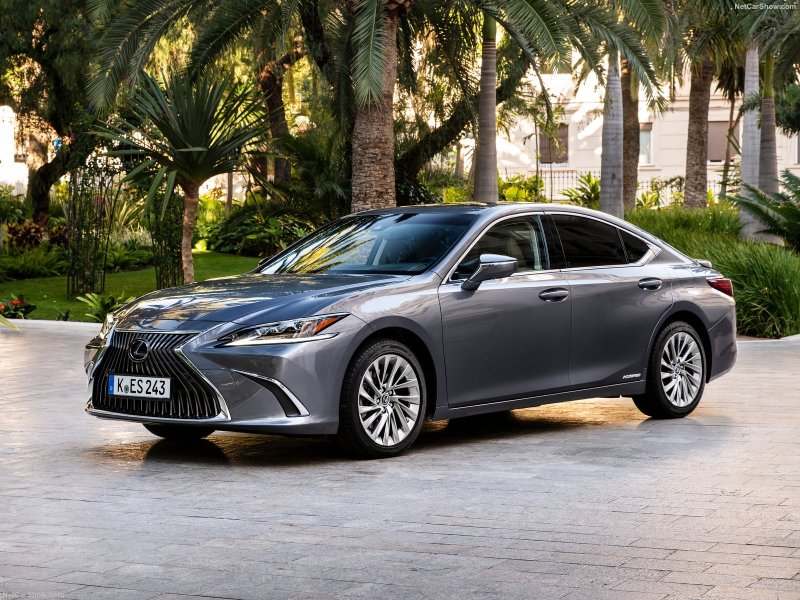 Lexus es 300 2020