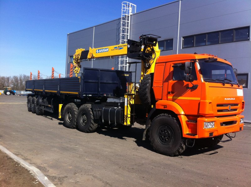 КАМАЗ-43118 С КМУ Soosan SCS 746l