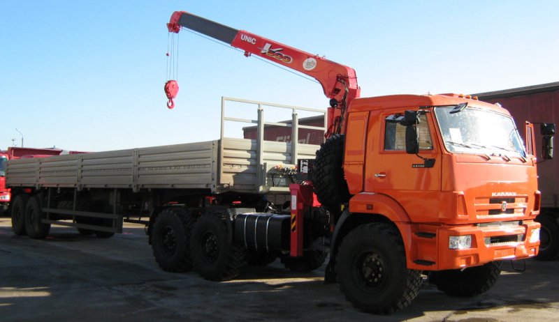 Манипулятор КМУ unic k-500 на шасси КАМАЗ