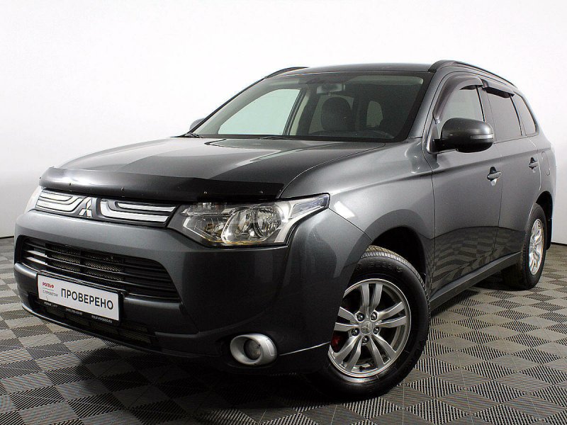 Mitsubishi Outlander II 2013