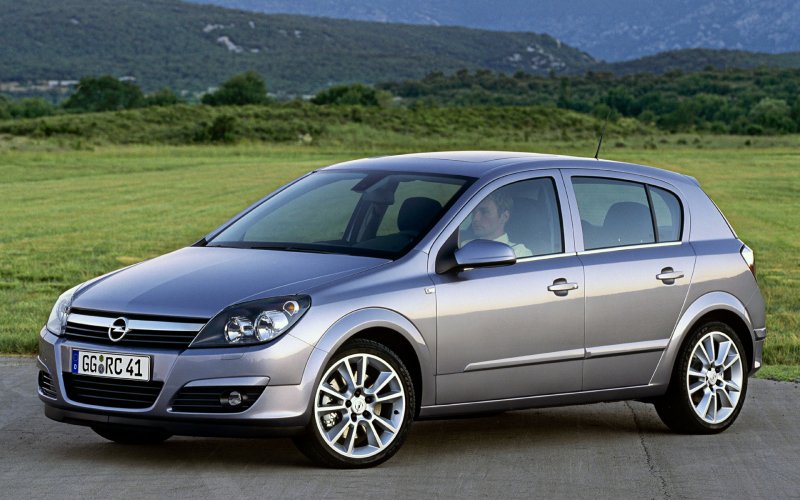 Opel Astra 2004 хэтчбек