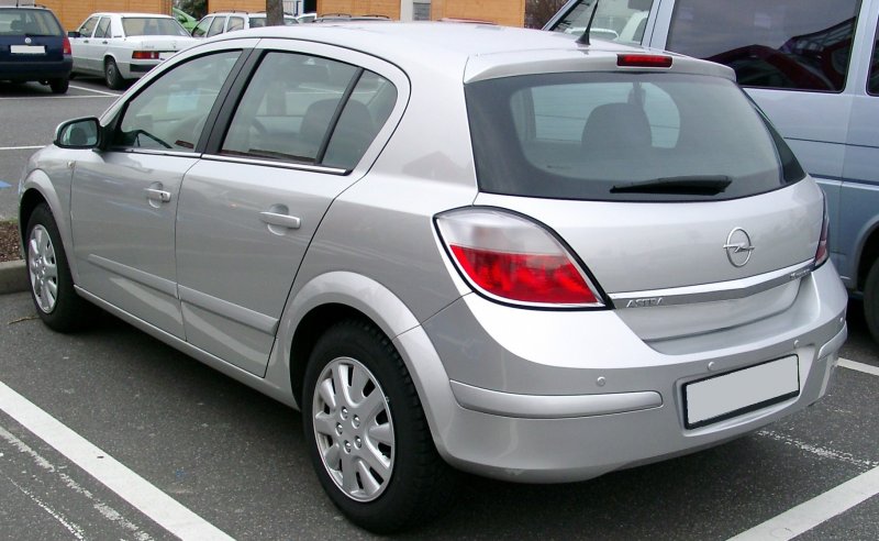 Opel Astra h 5d