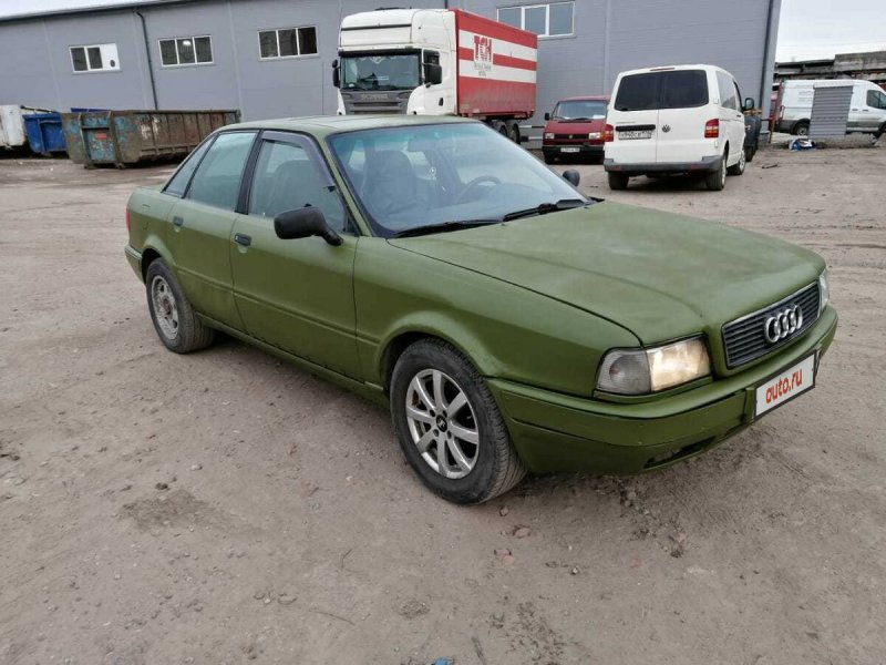 Ауди 100 с45 серебристая