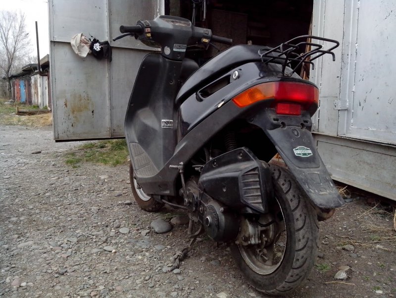 Передний обтекатель (клюв) Honda Dio af18-25