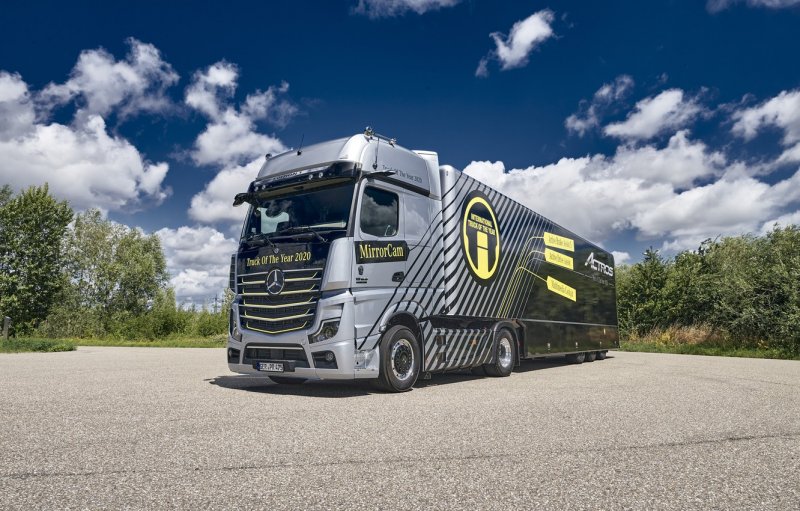 Mercedes Benz Actros 2021