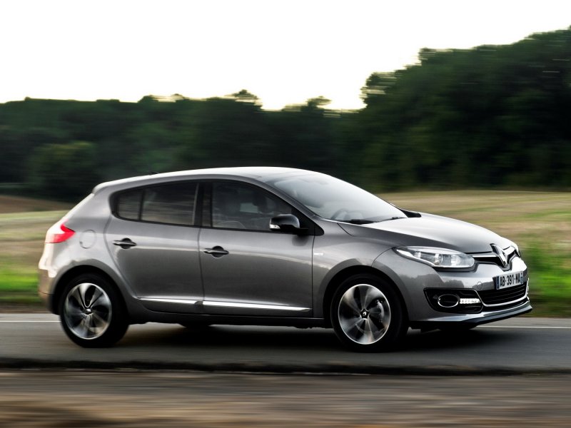 Renault Megane 2 хэтчбек