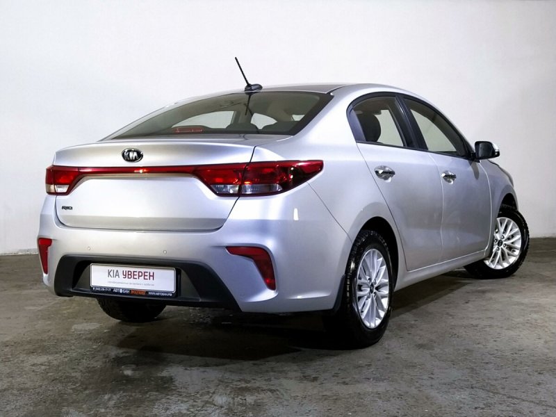 Kia Rio 9
