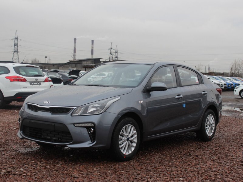 Kia Rio 2017 черная