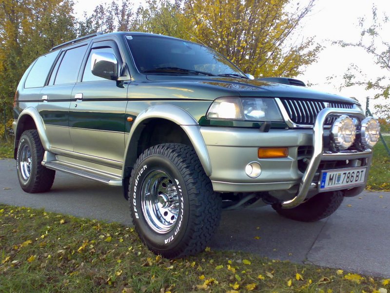 Митсубиси Паджеро спорт 1992