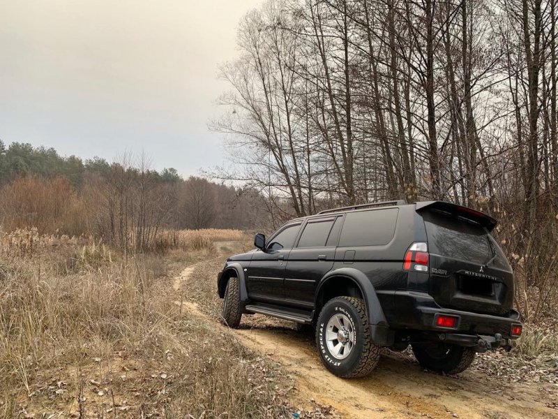Pajero Sport 1
