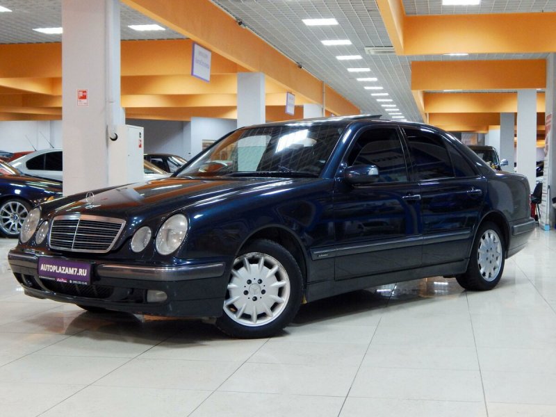 Mercedes-Benz e-class s210, w210
