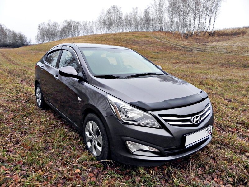 Hyundai Solaris 2015 серый