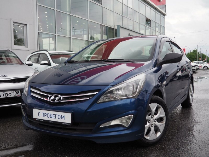 Hyundai Solaris 2015 белый