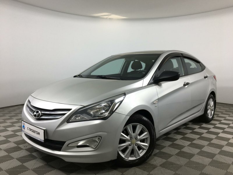 Hyundai Solaris 2015 белый