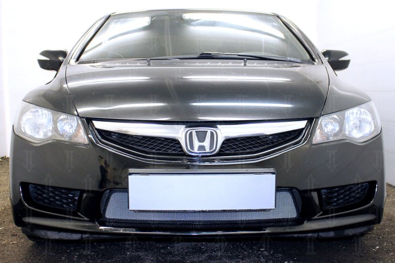 Решетка Honda Civic 4d