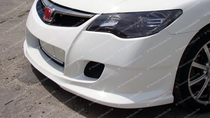 Бампер Honda Civic 4d