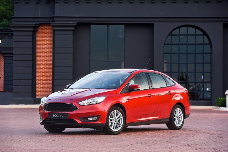 Ford Focus II 2009 седан