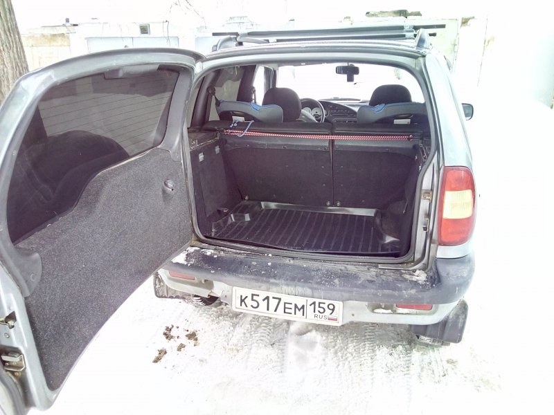 Нива Шевроле 2010 багажник