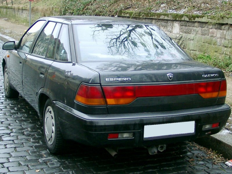 Машина Daewoo espero