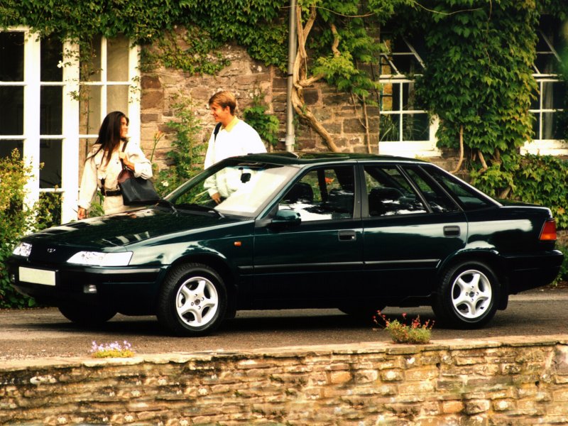 Машина Daewoo espero