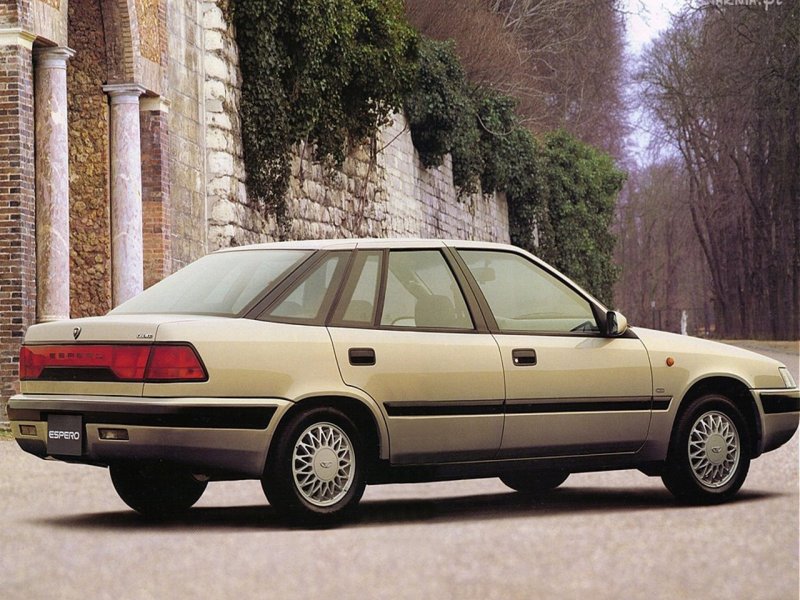 Daewoo espero 2.0 МТ, 1999,