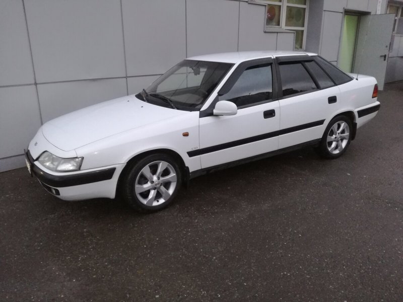 Daewoo espero 2.0 черный