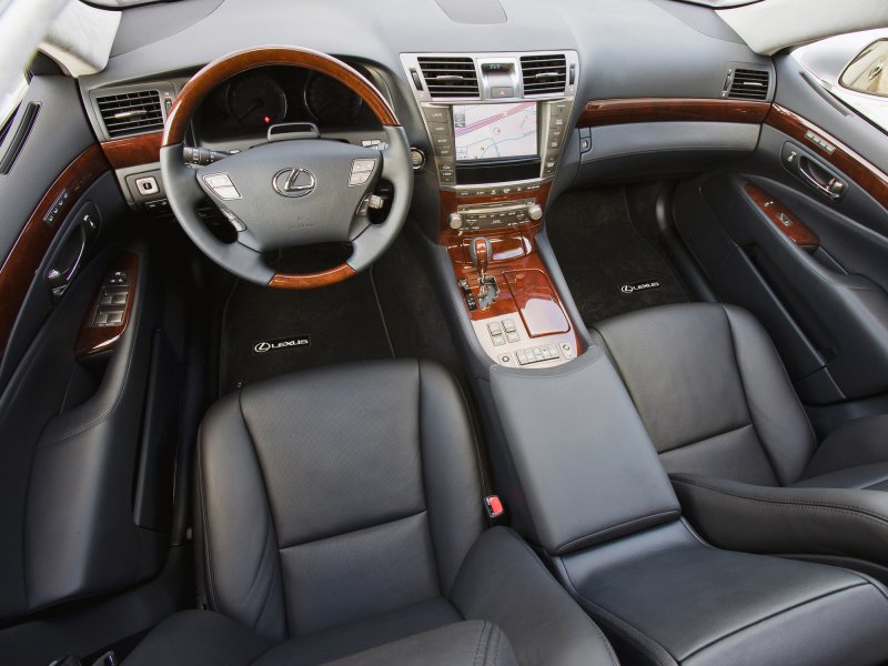 Lexus 460l 2010