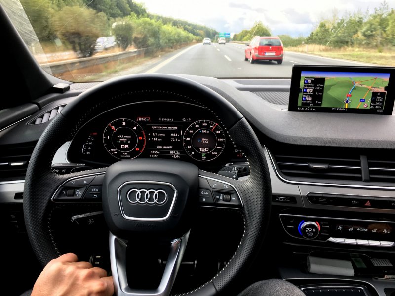 Audi q7 2016 за рулём