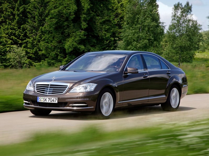 Mercedes Benz s500 w221