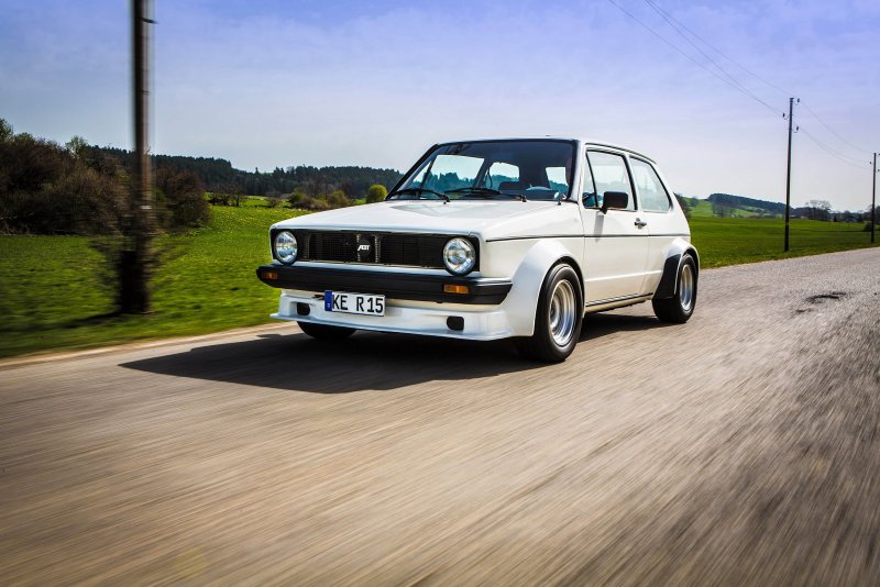 Volkswagen Golf 1 GTI