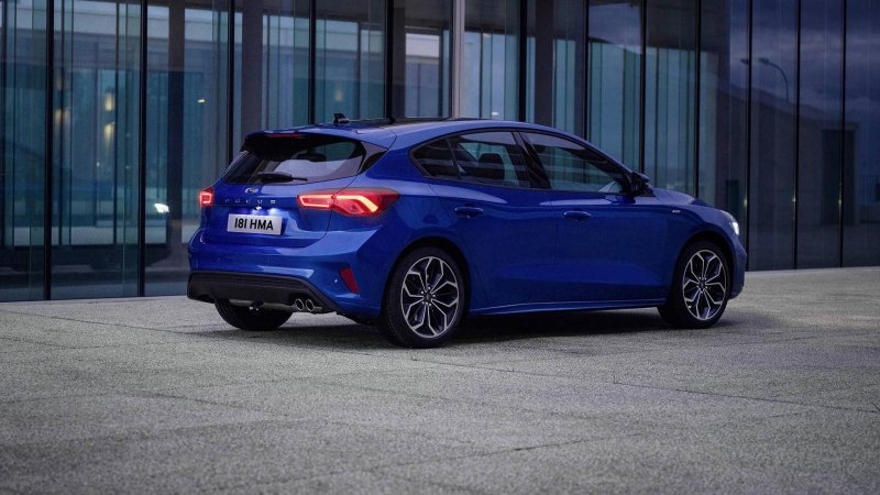 Ford Focus 4 хэтчбек