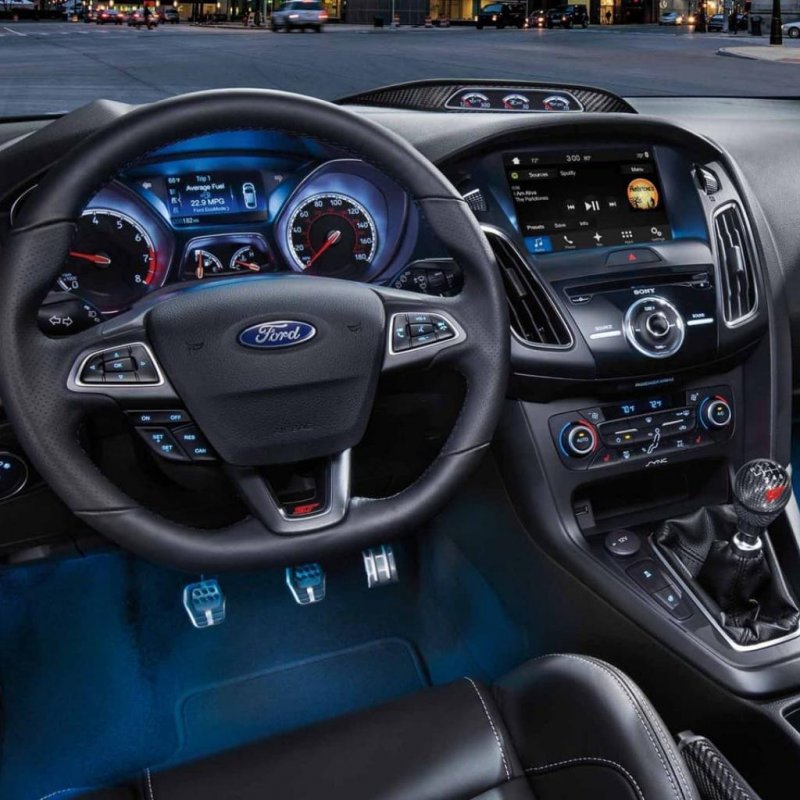Ford Focus St 2018 салон