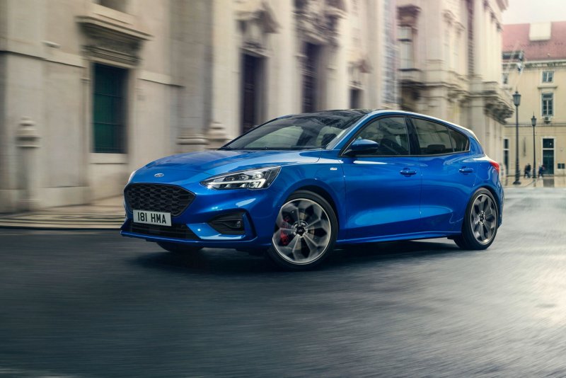 Ford Focus 4 хэтчбек 2018