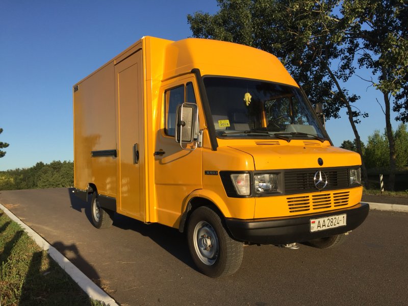 Mercedes-Benz t1 почтовик 308d