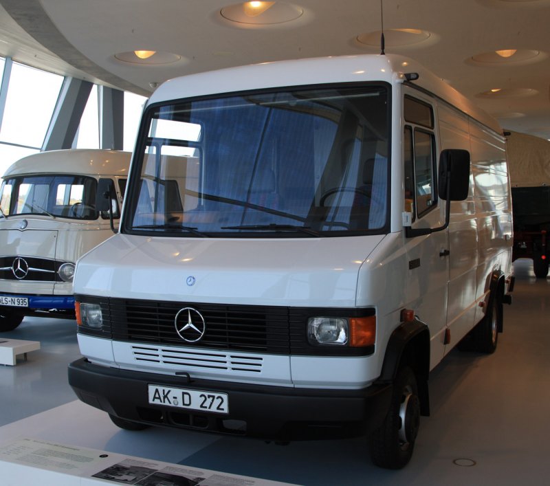 Mercedes Benz t1, t2
