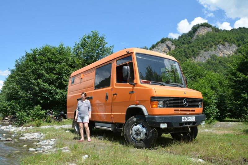 Mercedes Vario 814da 4x4,