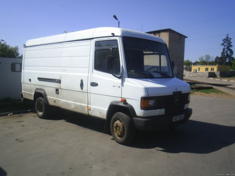 Мерседес Бенц т1