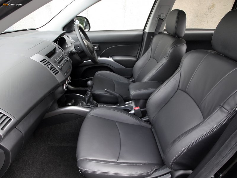 Peugeot 4007 комплектация