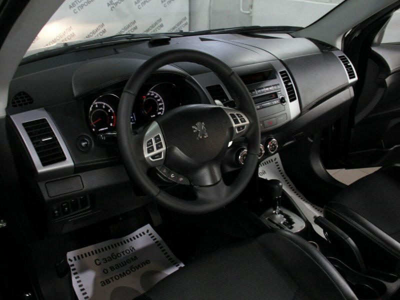 Пежо 4007 глушитель. Peugeot 4007. Peugeot 4007 2011. Peugeot 4007 2007 салон. Пежо 4007 2011 салон.