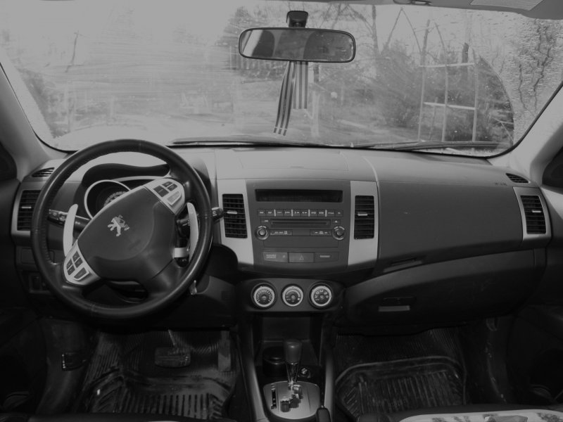 Peugeot 4007 интерьер