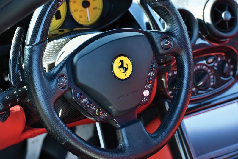 Ferrari Enzo салон 2004