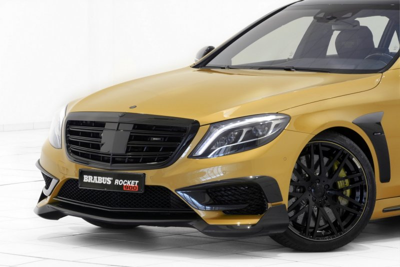 Mercedes Benz w222 Brabus Rocket 900