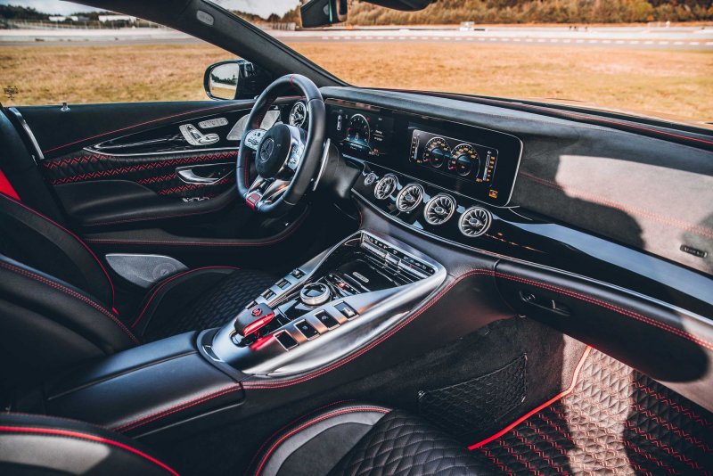 Brabus Rocket 900 gt63s