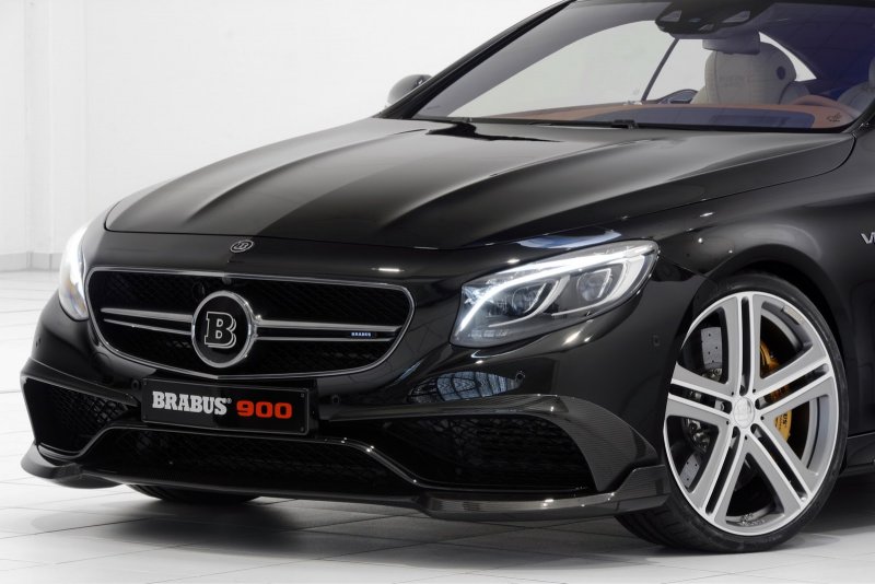 Mercedes Brabus Rocket 900