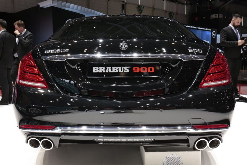 Brabus 900