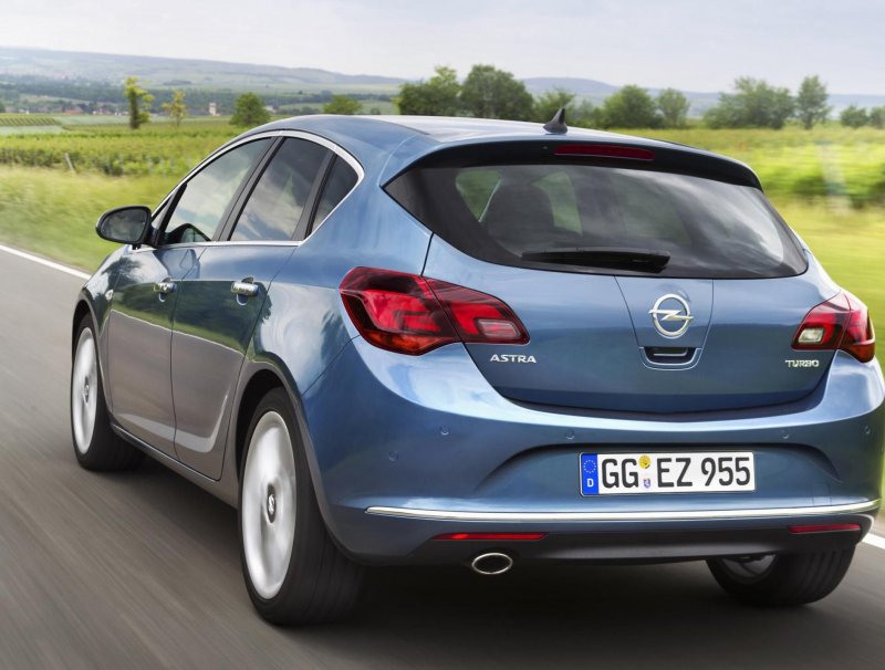 Opel Astra 2012 хэтчбек