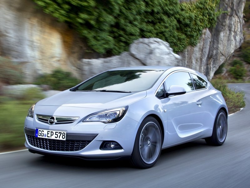 Opel Astra Turbo 1.6 хэтчбек