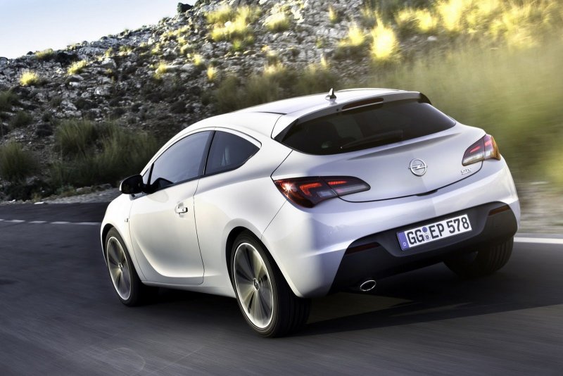 Opel Astra GTC