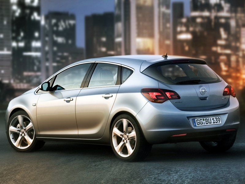 Opel Astra 2010